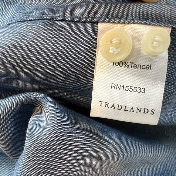 Tradlands Chambray Button Down Long Sleeve in Large NWOT Tencel - Picture 9 of 9